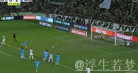 33岁内马尔狂飙：18分钟戴帽 逃离降级区！全队跪地庆祝